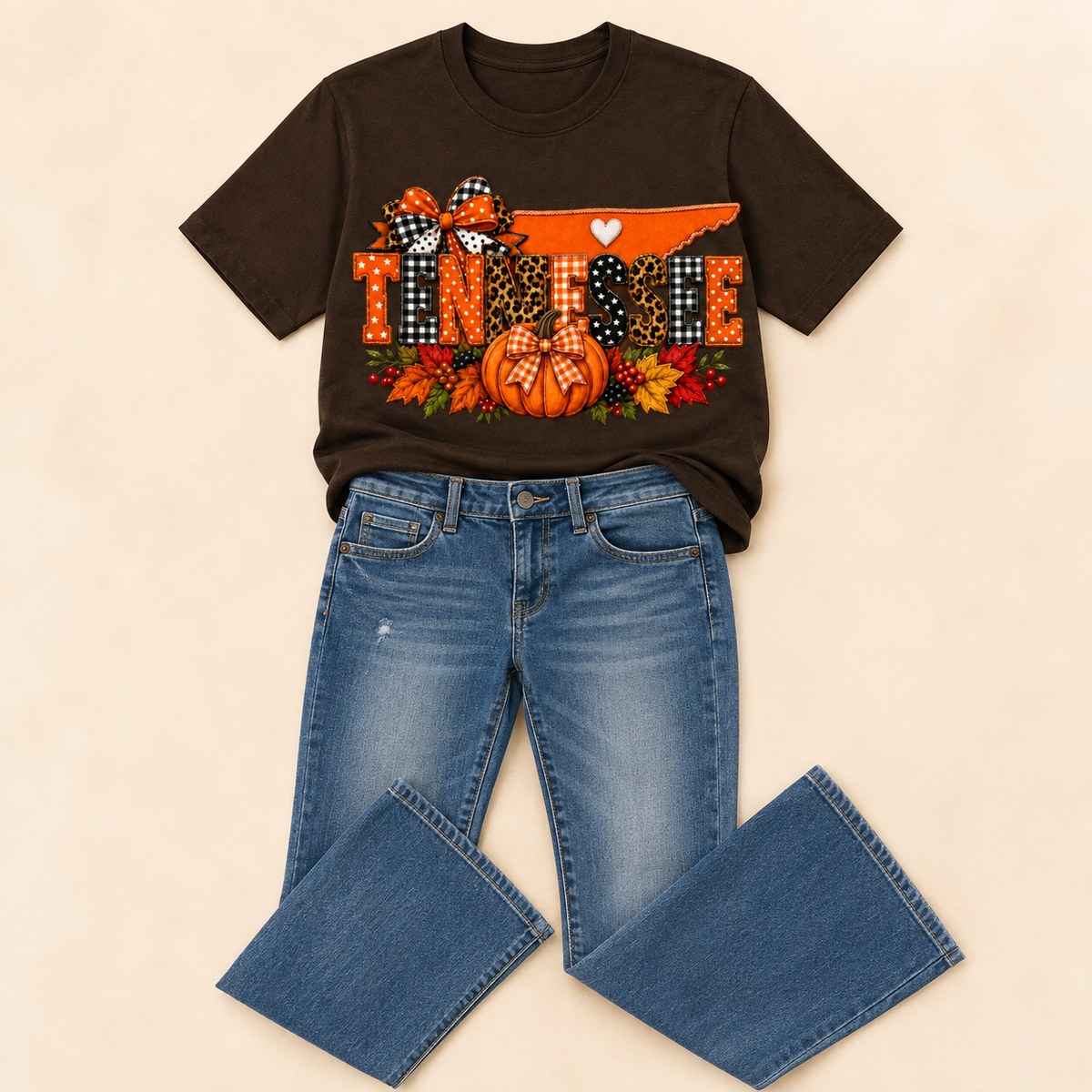 Tennessee Women’s Pumpkin and Bows Fall Graphic T-Shirt 🍂🎃