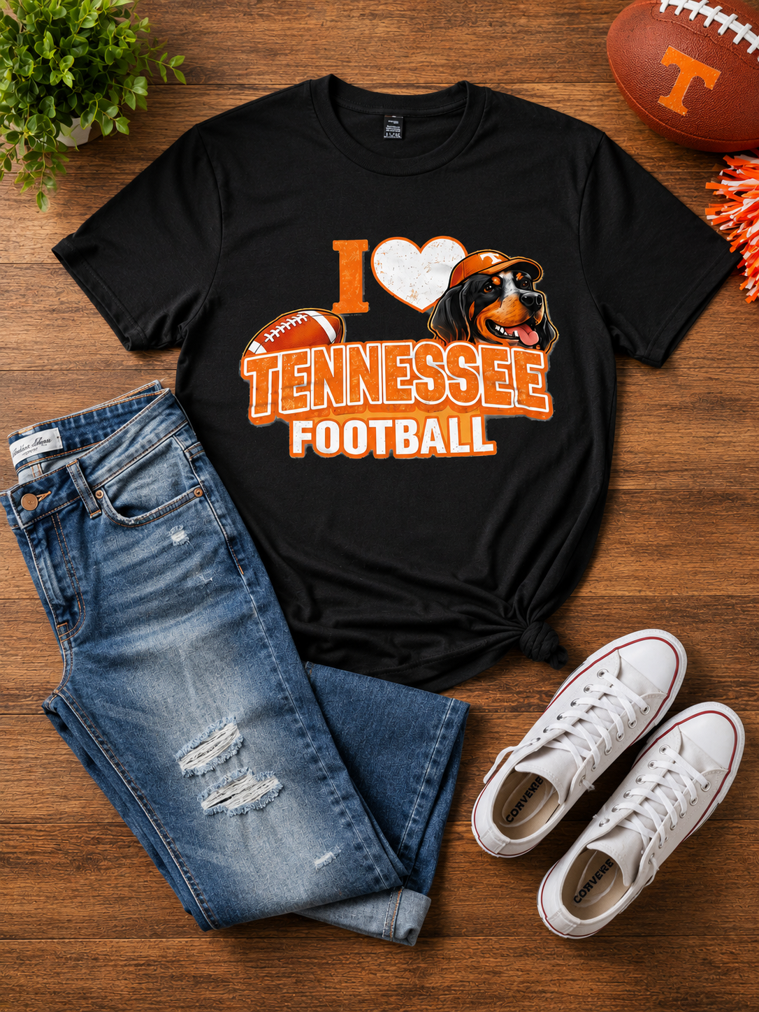 I Love Tennessee Football Graphic T-Shirt – Orange & Black Game Day Tee for Football Fans 🧡🏈🐶